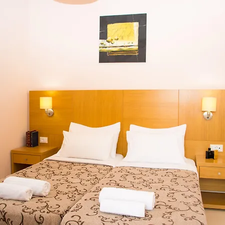 Aparthotel Marigianna Sissi (Crete)